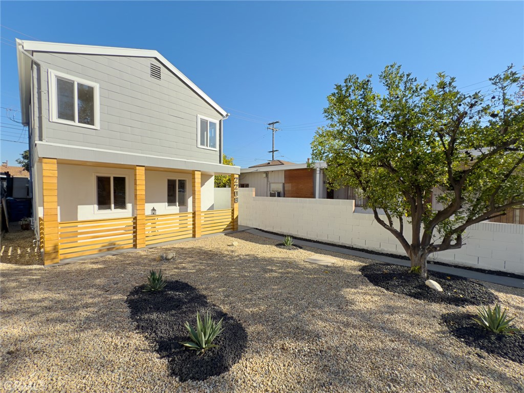 2208 W Olympic