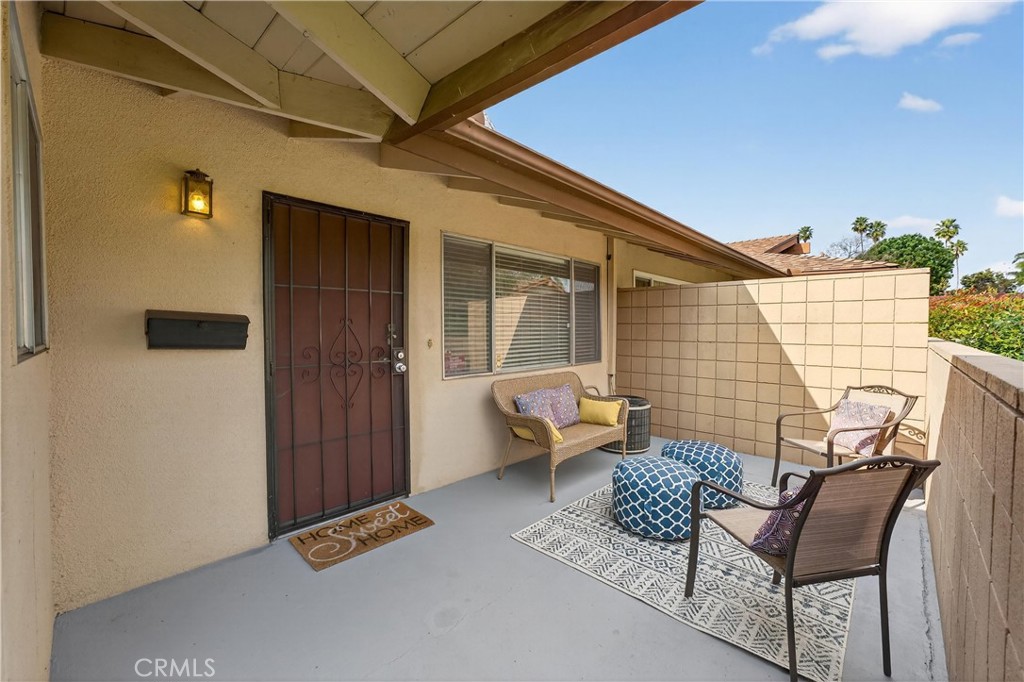 1752 E Commonwealth 102