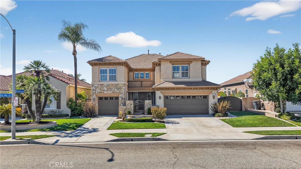 972 N Big Sky
