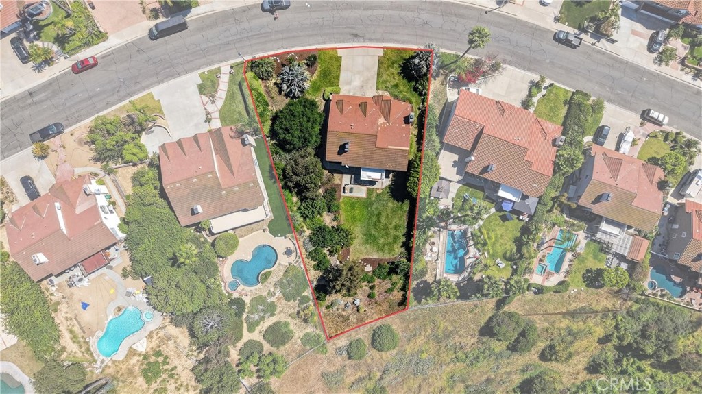 5515 Camino