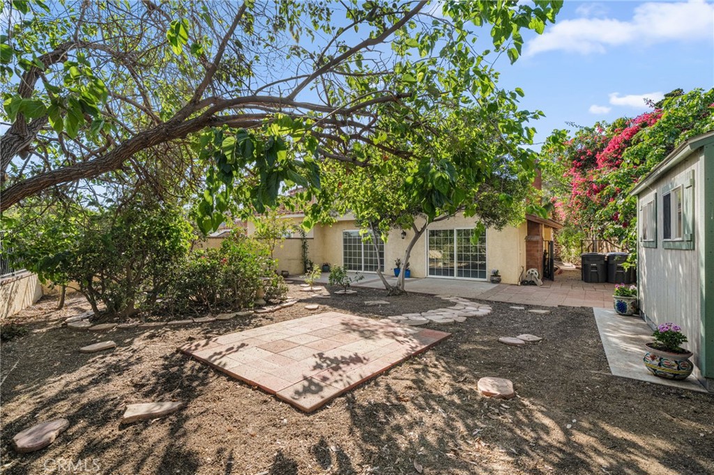 3874 Ravenswood