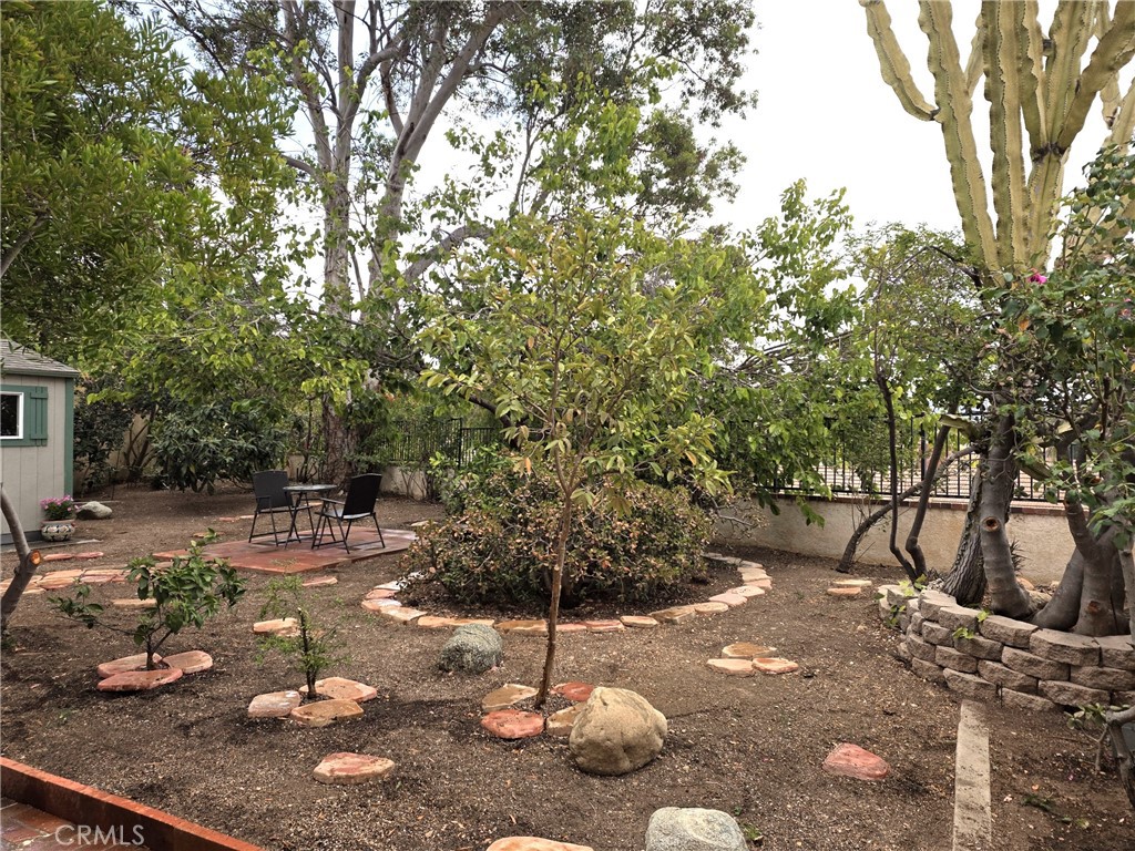 3874 Ravenswood