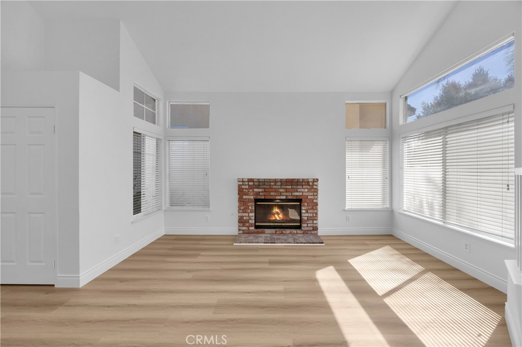 1614 E Sedona