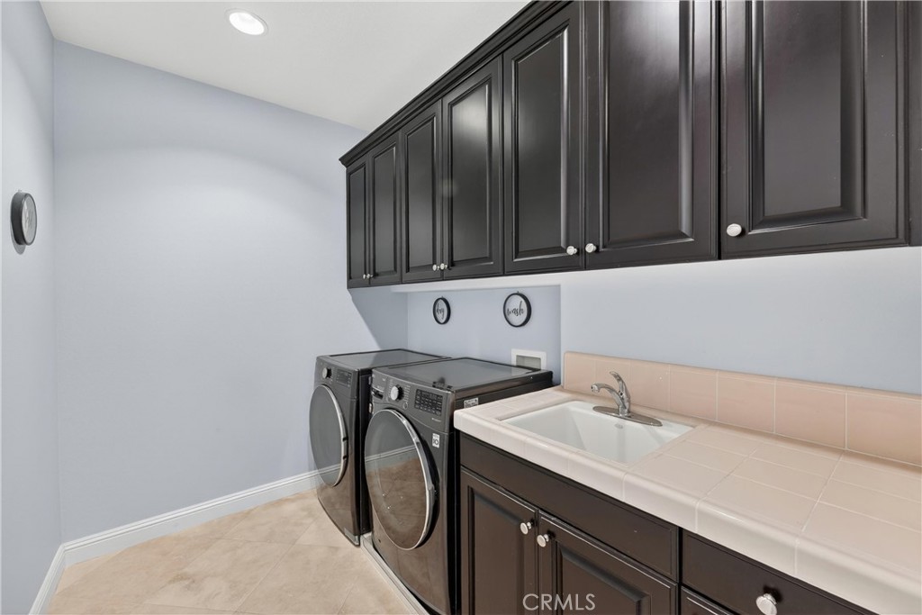 4093 Santa Anita