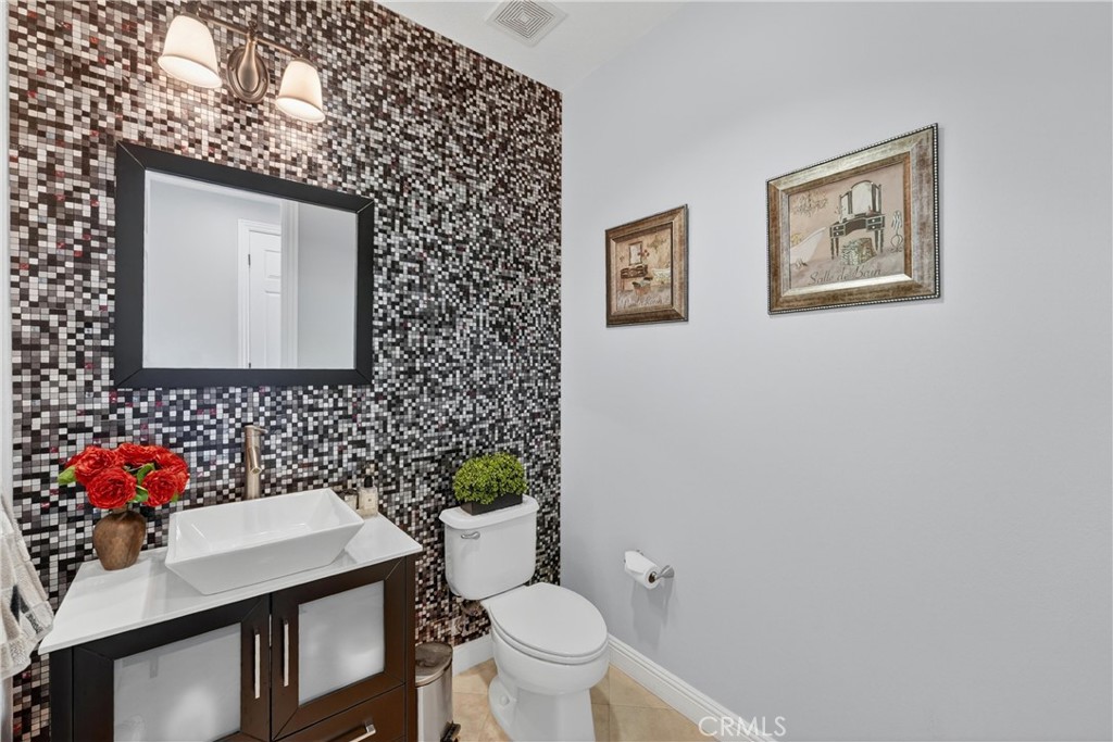 4093 Santa Anita