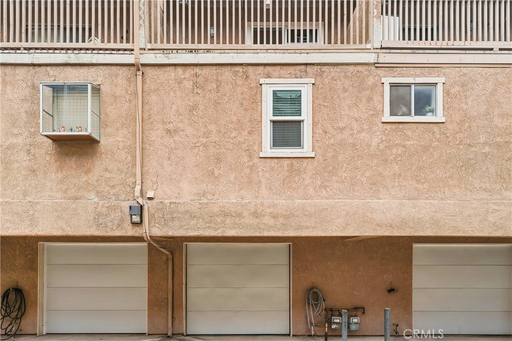 334 S Walnut