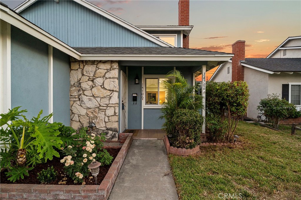 14706 Dunton
