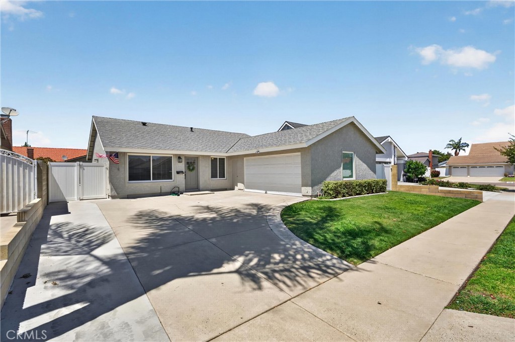 625 Holmes
