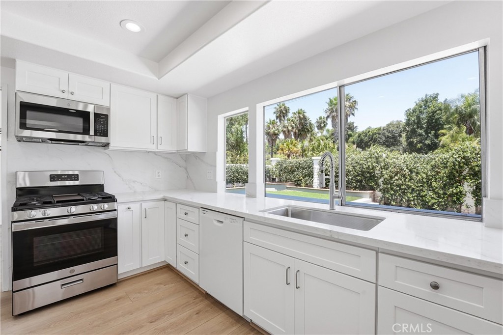 845 Woodcrest