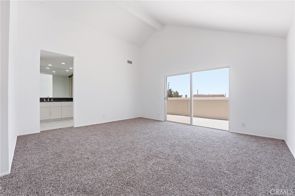 845 Woodcrest