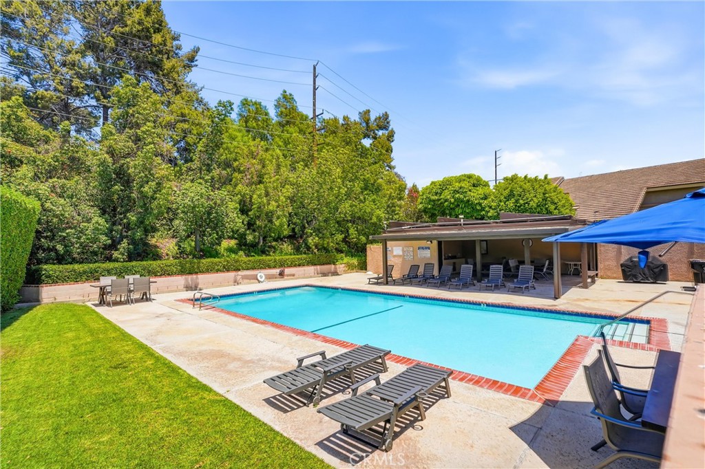 845 Woodcrest