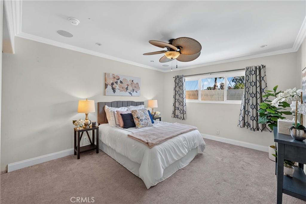 2458 E Powhatan