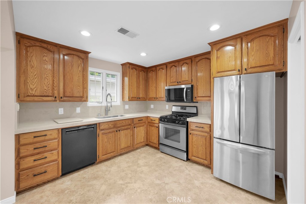 10751 Allen