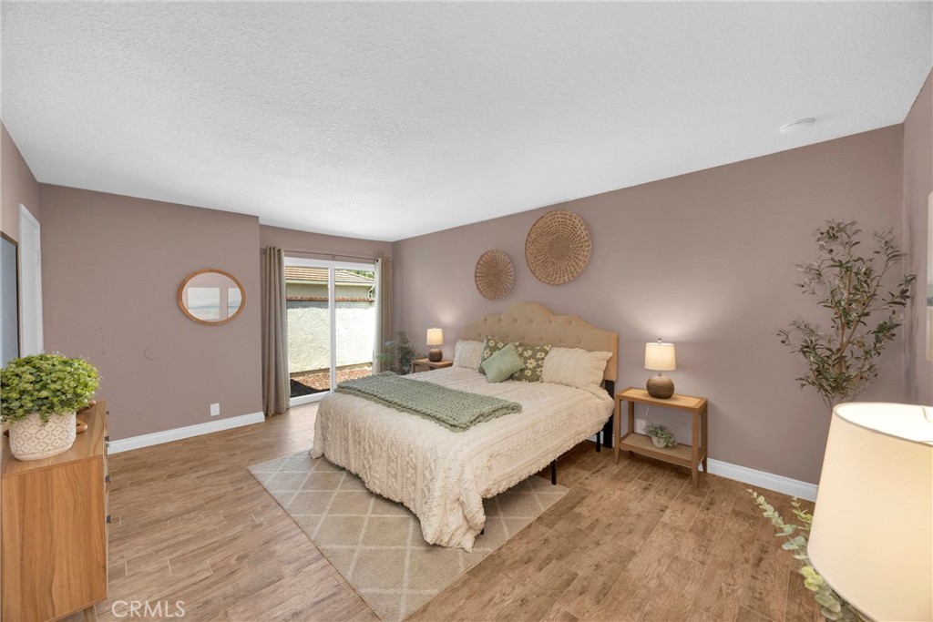 3670 Sherwood