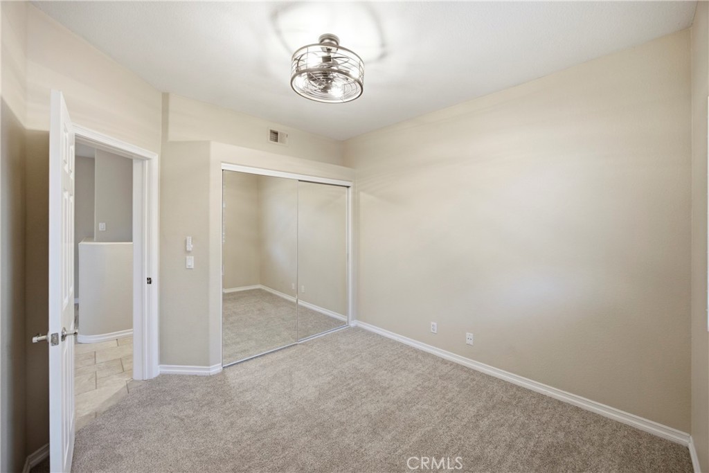 1059 S Positano