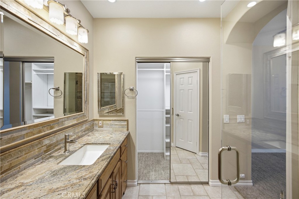 1059 S Positano