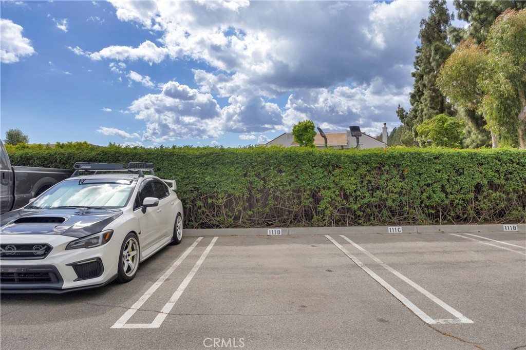111 S Lakeview