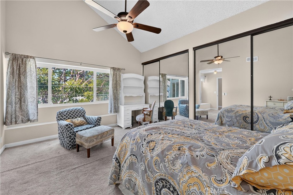 5037 #5 E Almond Avenue 32