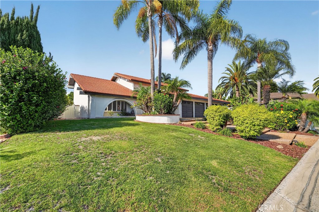 17991 Prado Circle
