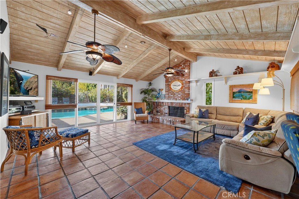 17991 Prado Circle