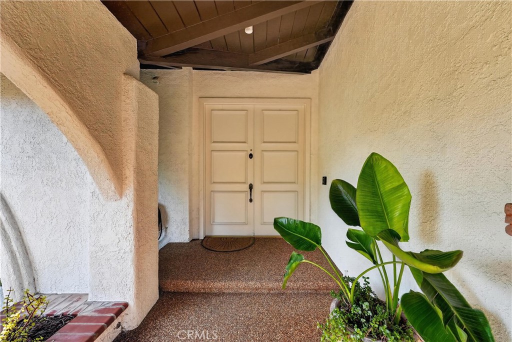 17991 Prado Circle