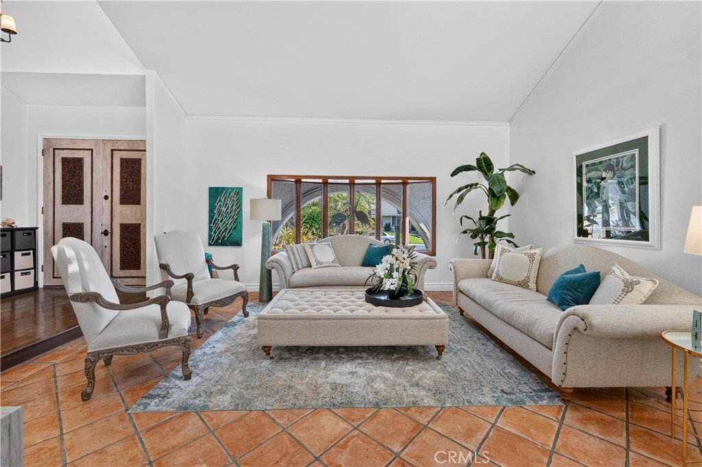 17991 Prado Circle