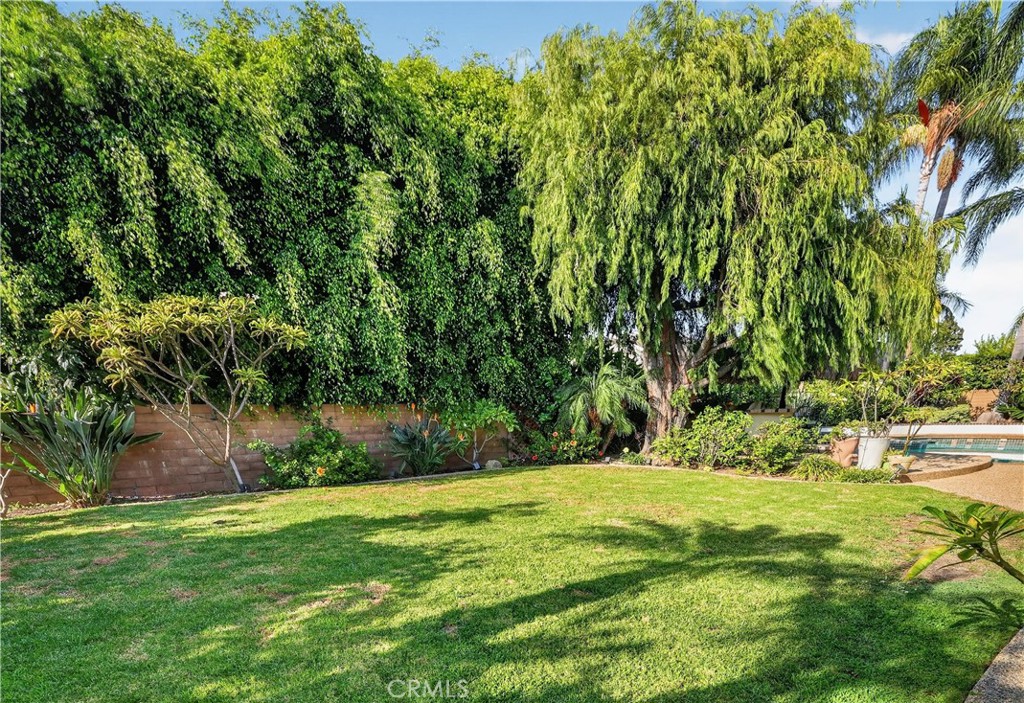 17991 Prado Circle