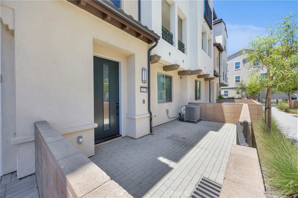32078 Paseo Vibrante