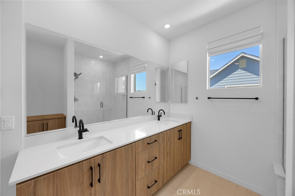 32078 Paseo Vibrante