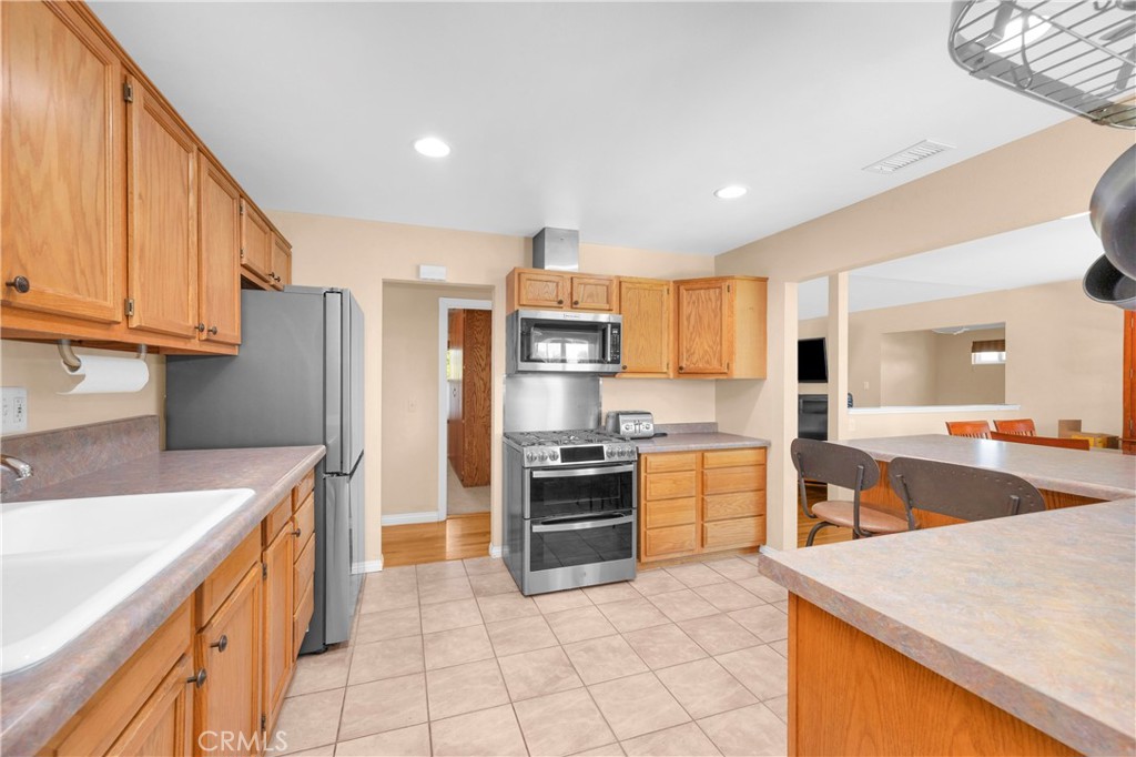 1521 S Dallas
