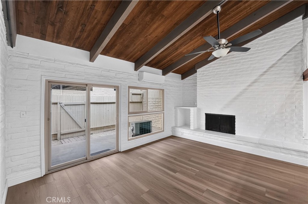 5068 Lakeview