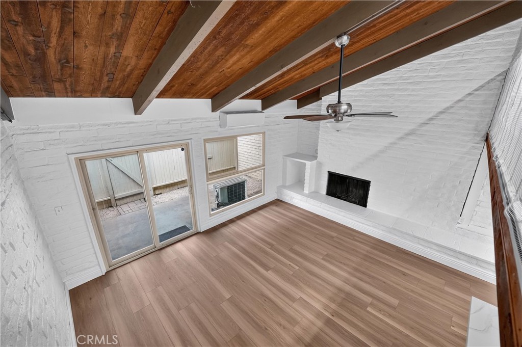 5068 Lakeview