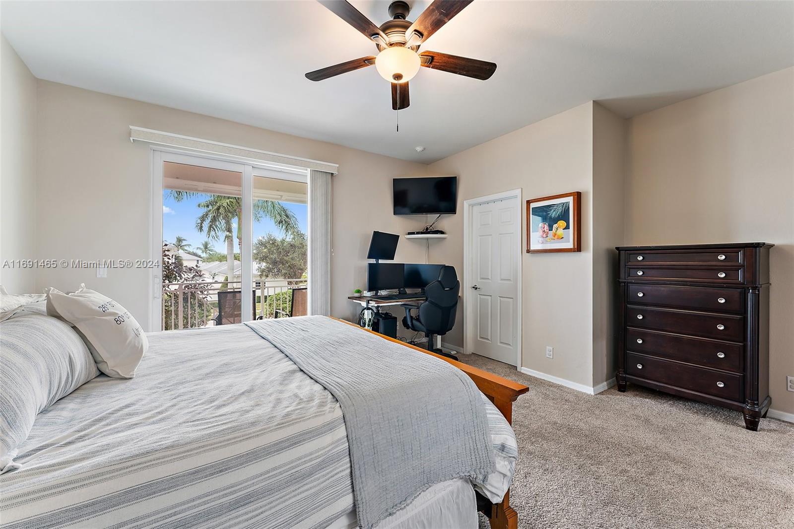 3223 Hemingway Dr