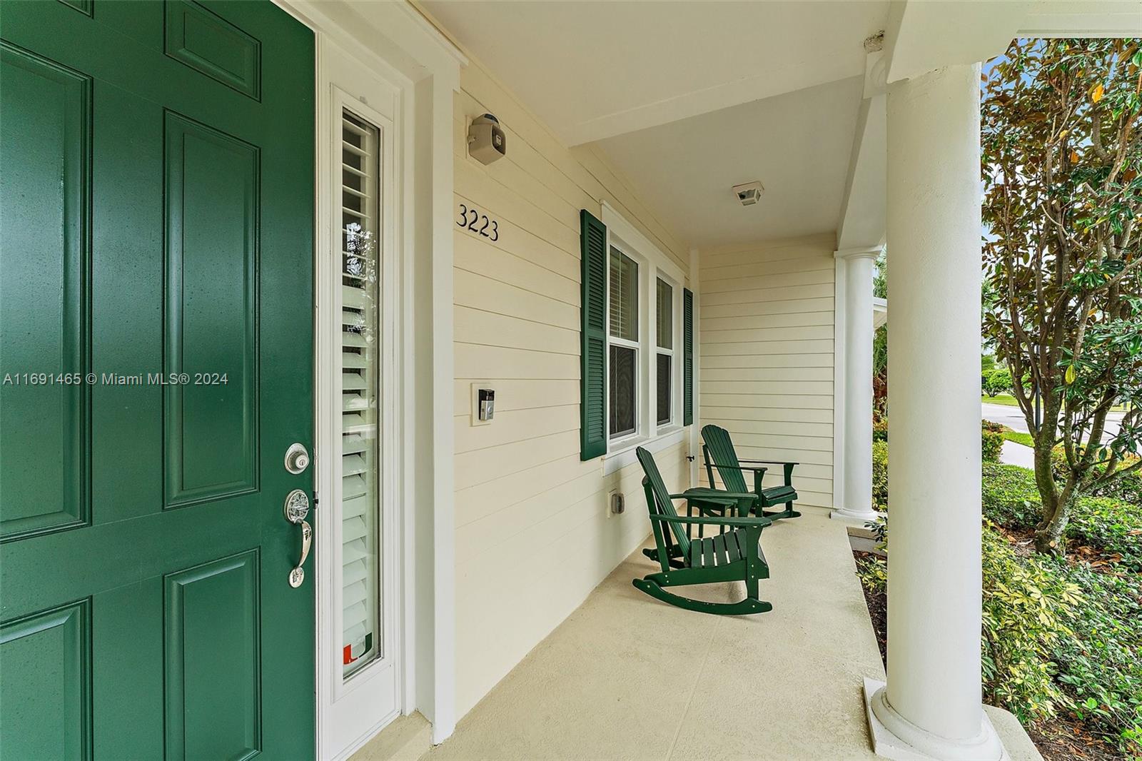 3223 Hemingway Dr