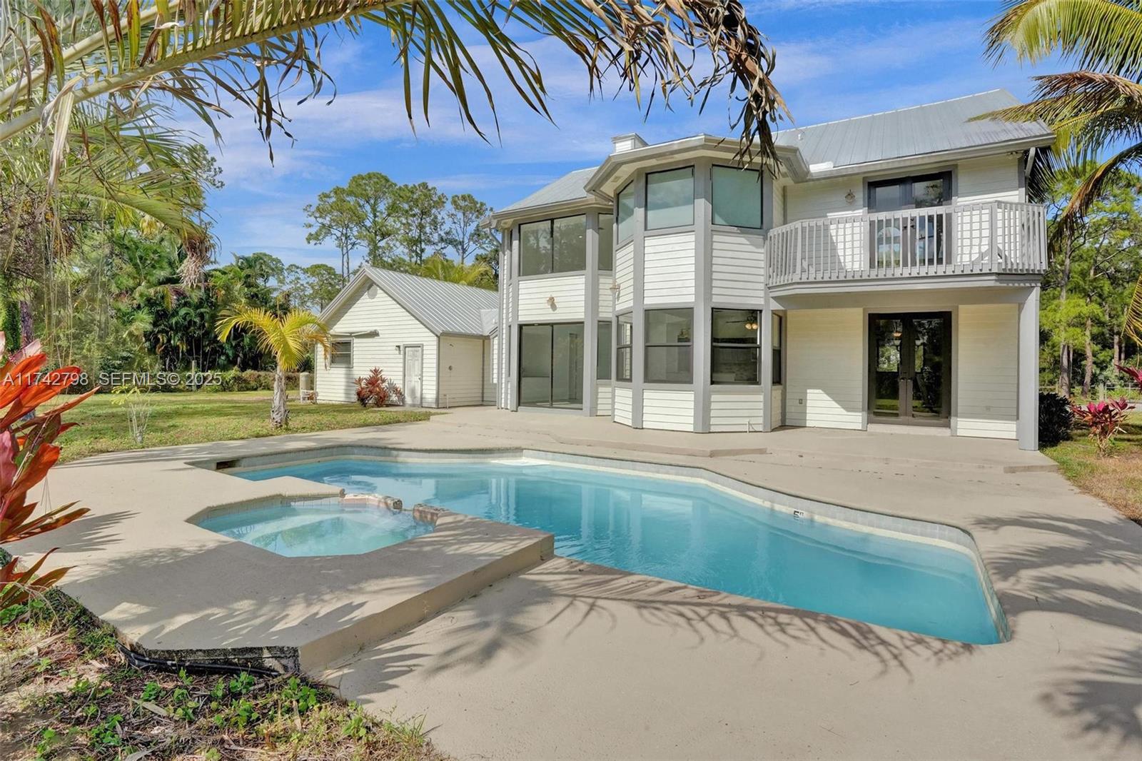 13268 N 154th Place N
