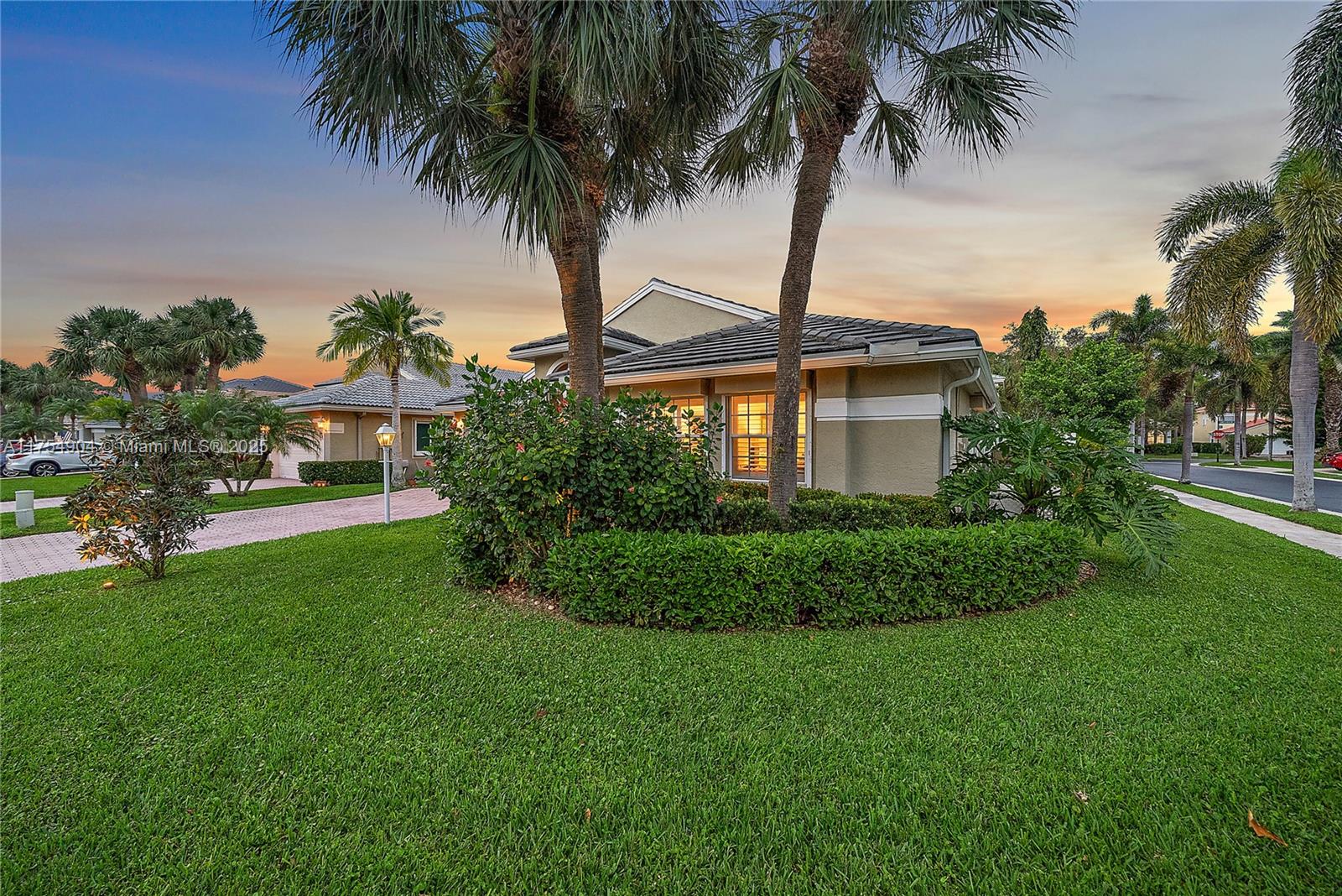 111 Waterbridge Ln