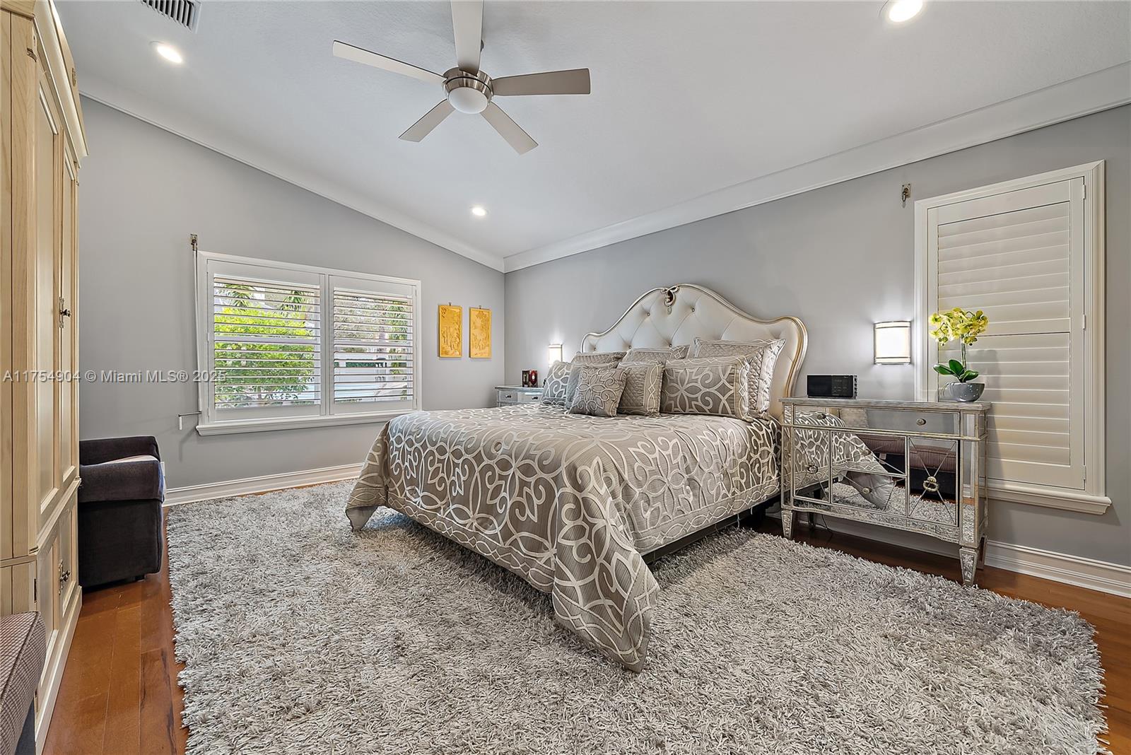 111 Waterbridge Ln