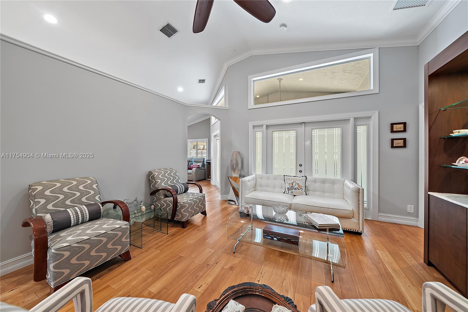 111 Waterbridge Ln