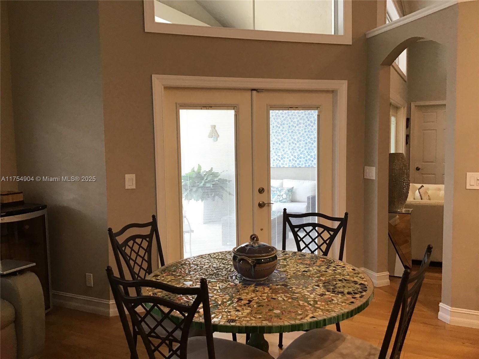 111 Waterbridge Ln