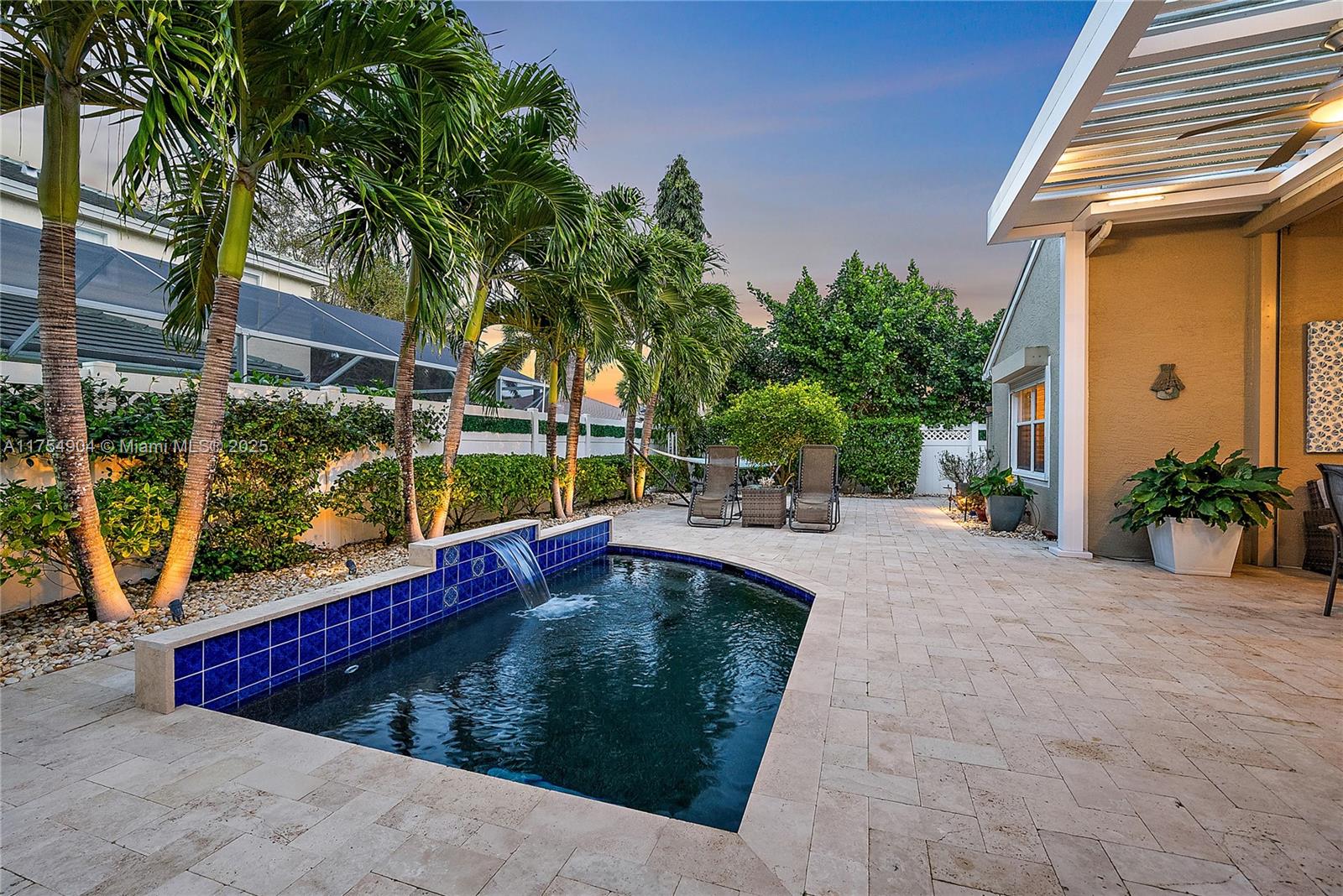 111 Waterbridge Ln