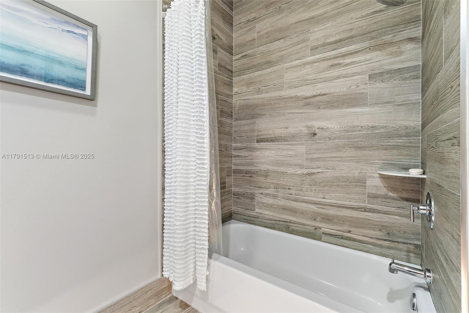 223 Fortuna Dr
