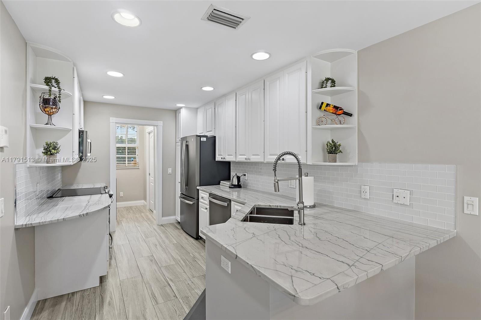 223 Fortuna Dr