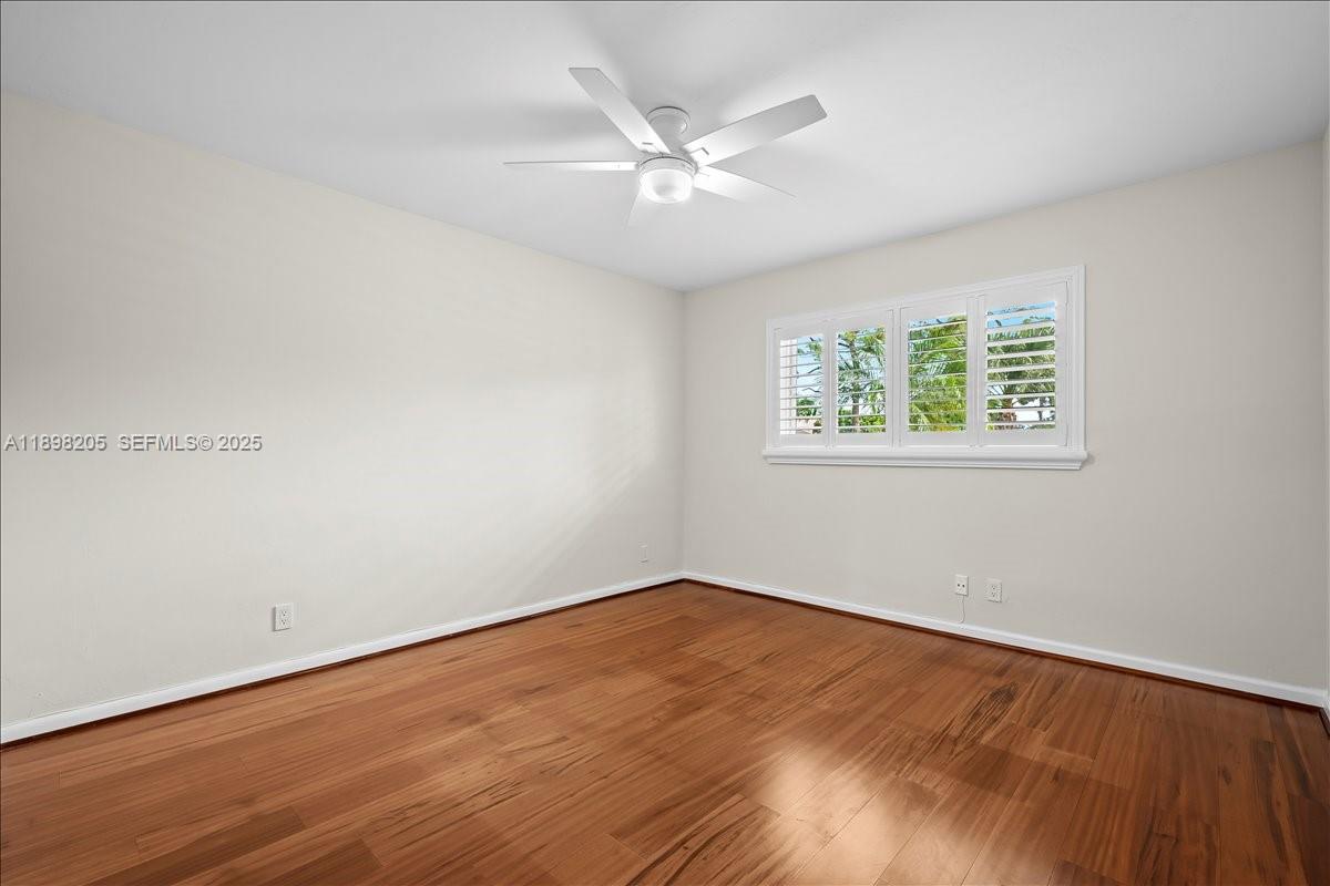 11 Garden Street 107