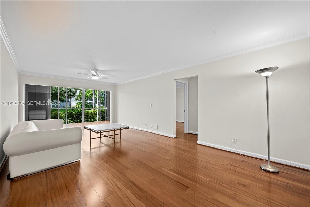 11 Garden Street 107