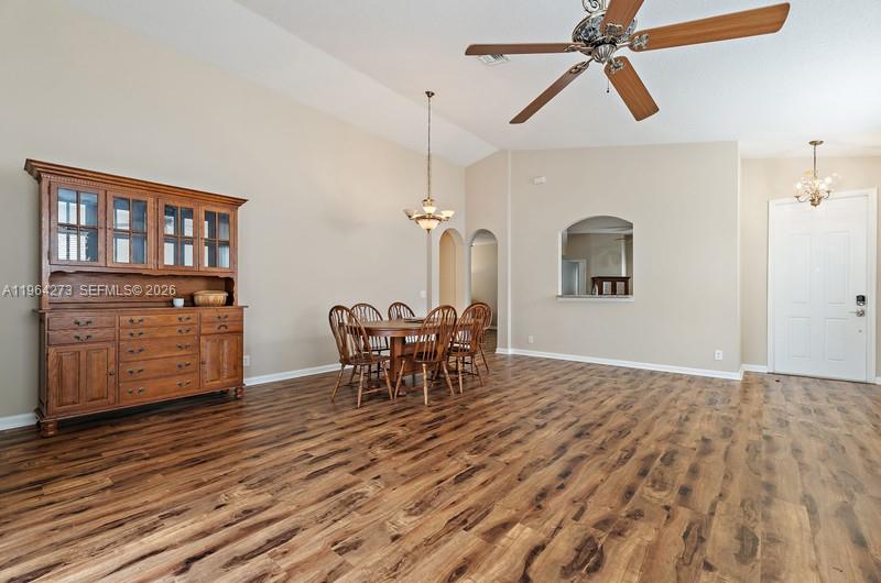 600 NW Treves Ct, Port St. Lucie