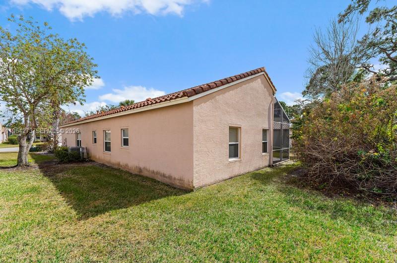 600 NW Treves Ct, Port St. Lucie