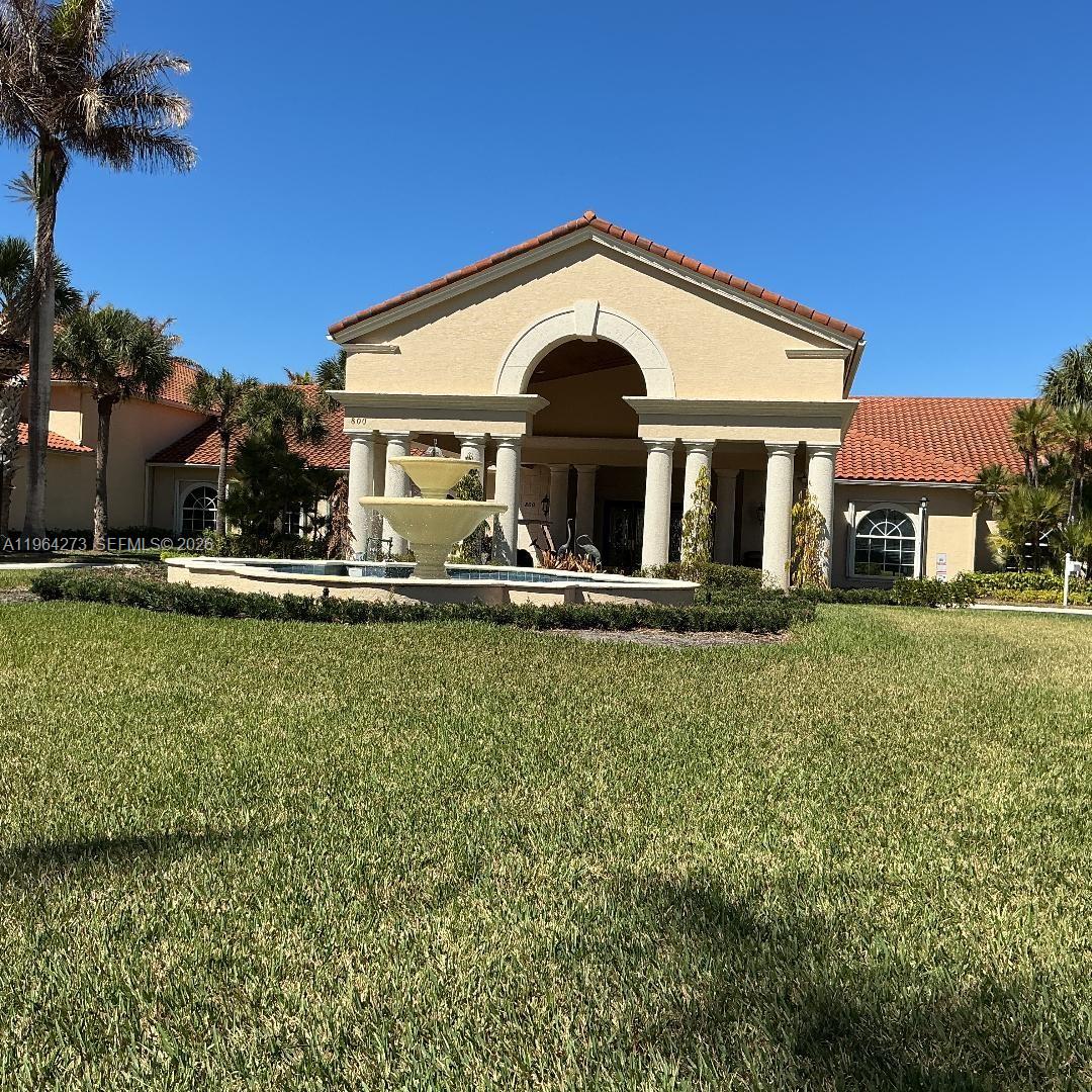 600 NW Treves Ct, Port St. Lucie