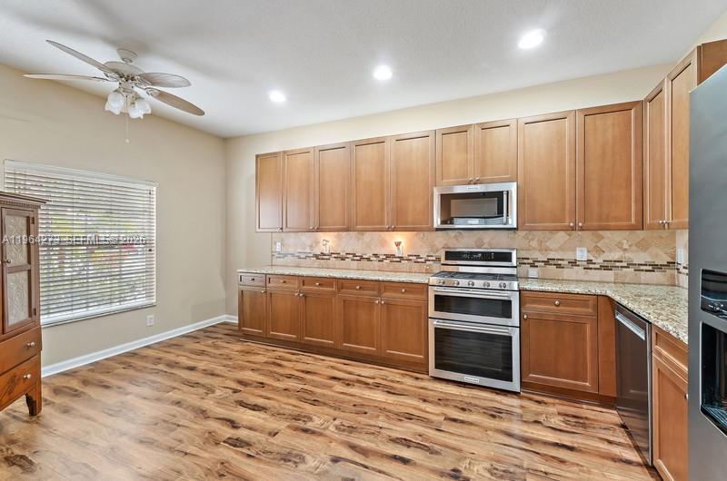 600 NW Treves Ct, Port St. Lucie