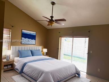 203 N Moccasin Trl N