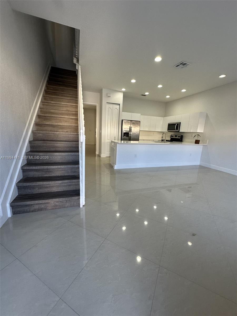 14623 SW 7th Street 412